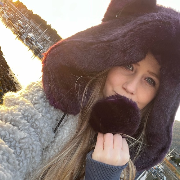 Spirithoods Annabel Custom Half Hood 1/1 - Picture 5 of 5